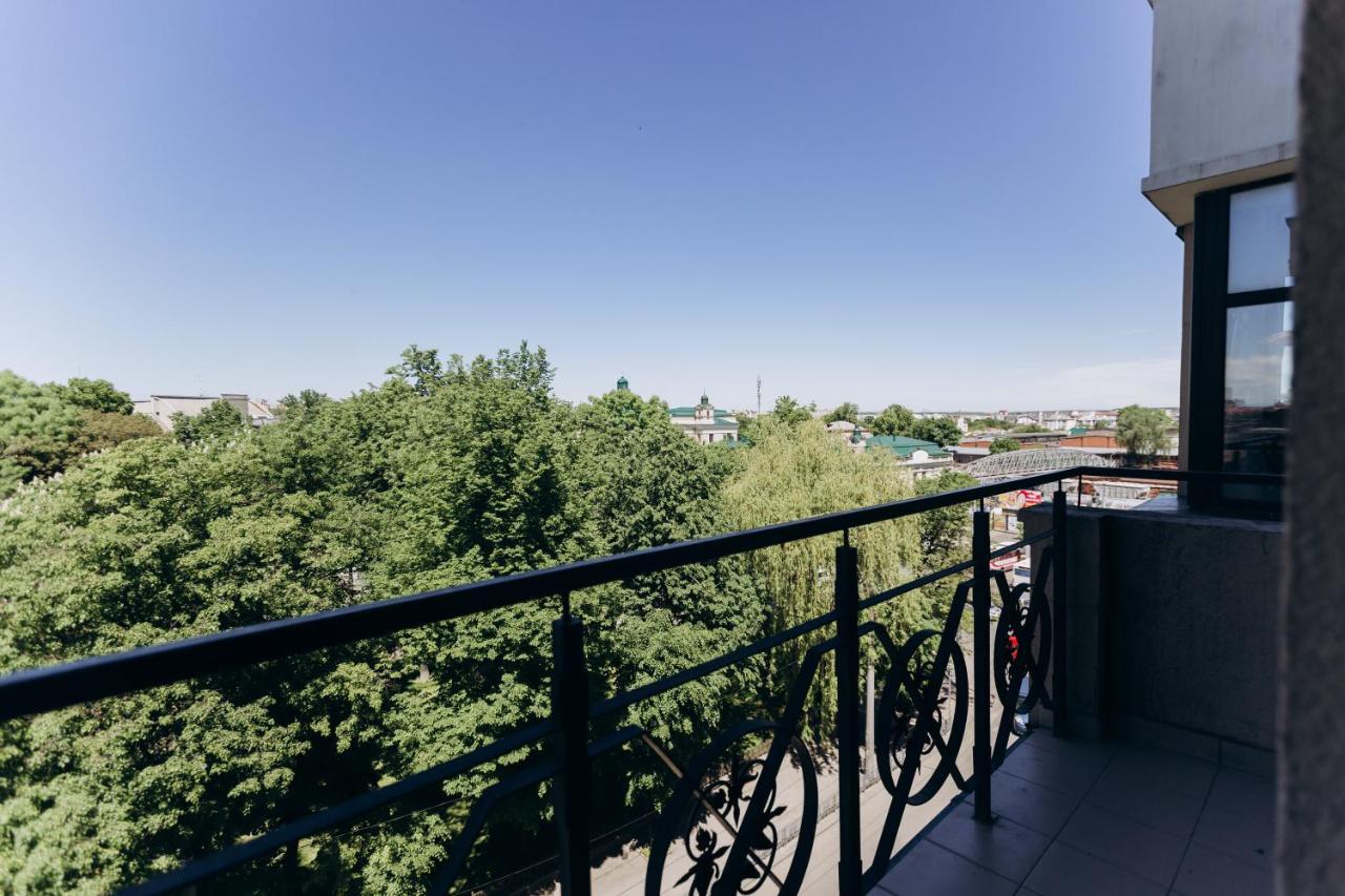 Нові Apartments Біля Жд Вокзалу Ivano-Frankivsk Eksteriør bilde